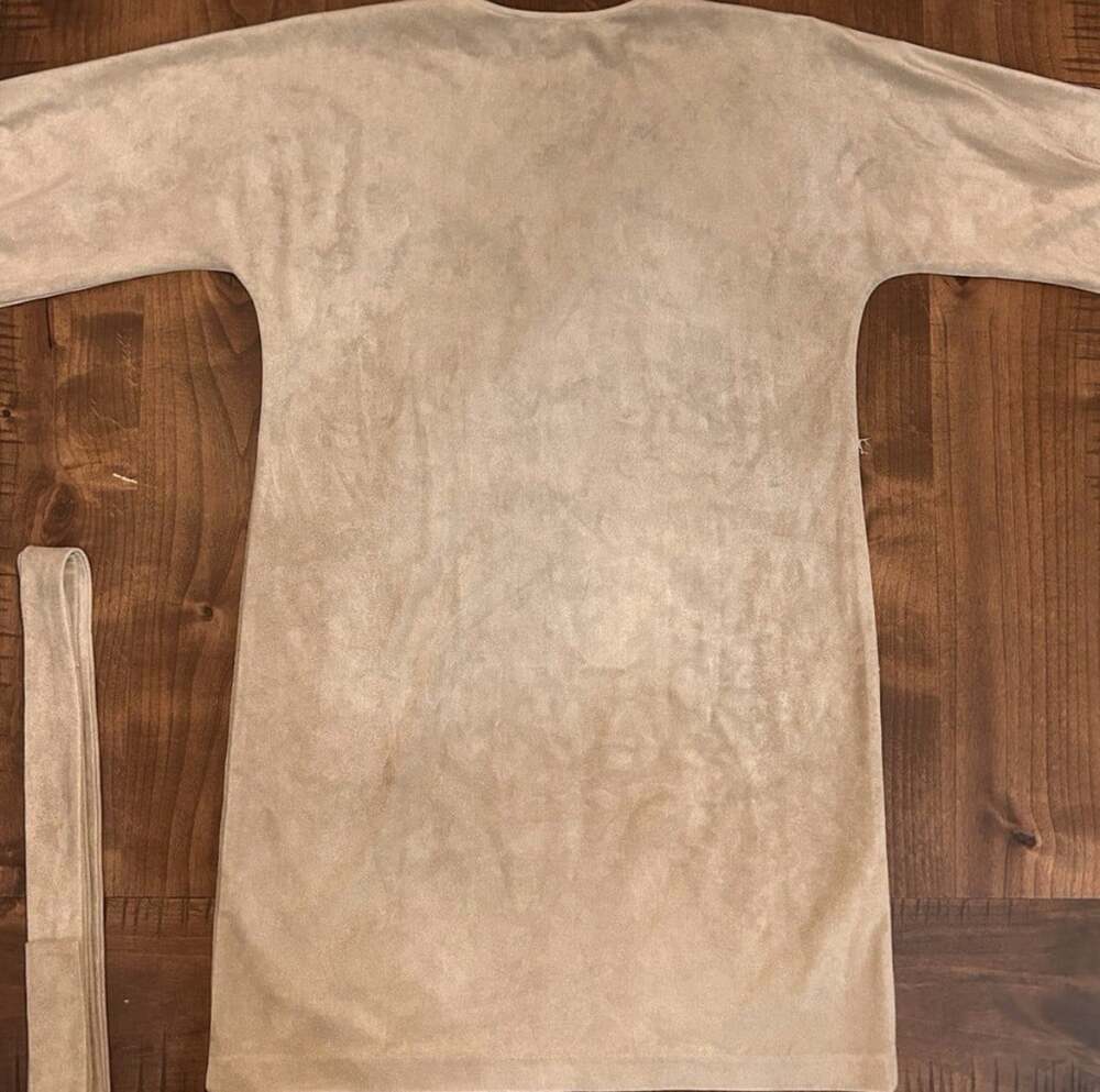 BCBGMAXAZRIA Women's Faux-Suede Mini Dress 3/4 SLEEVE V-NECK BELTED Sz XXS - Picture 8 of 8